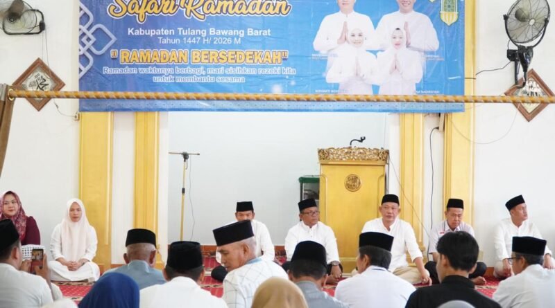 Safari Ramadan di Gedung Ratu, Wabup Nadirsyah Dorong Gerakan Sedekah dan Kepedulian Lingkungan